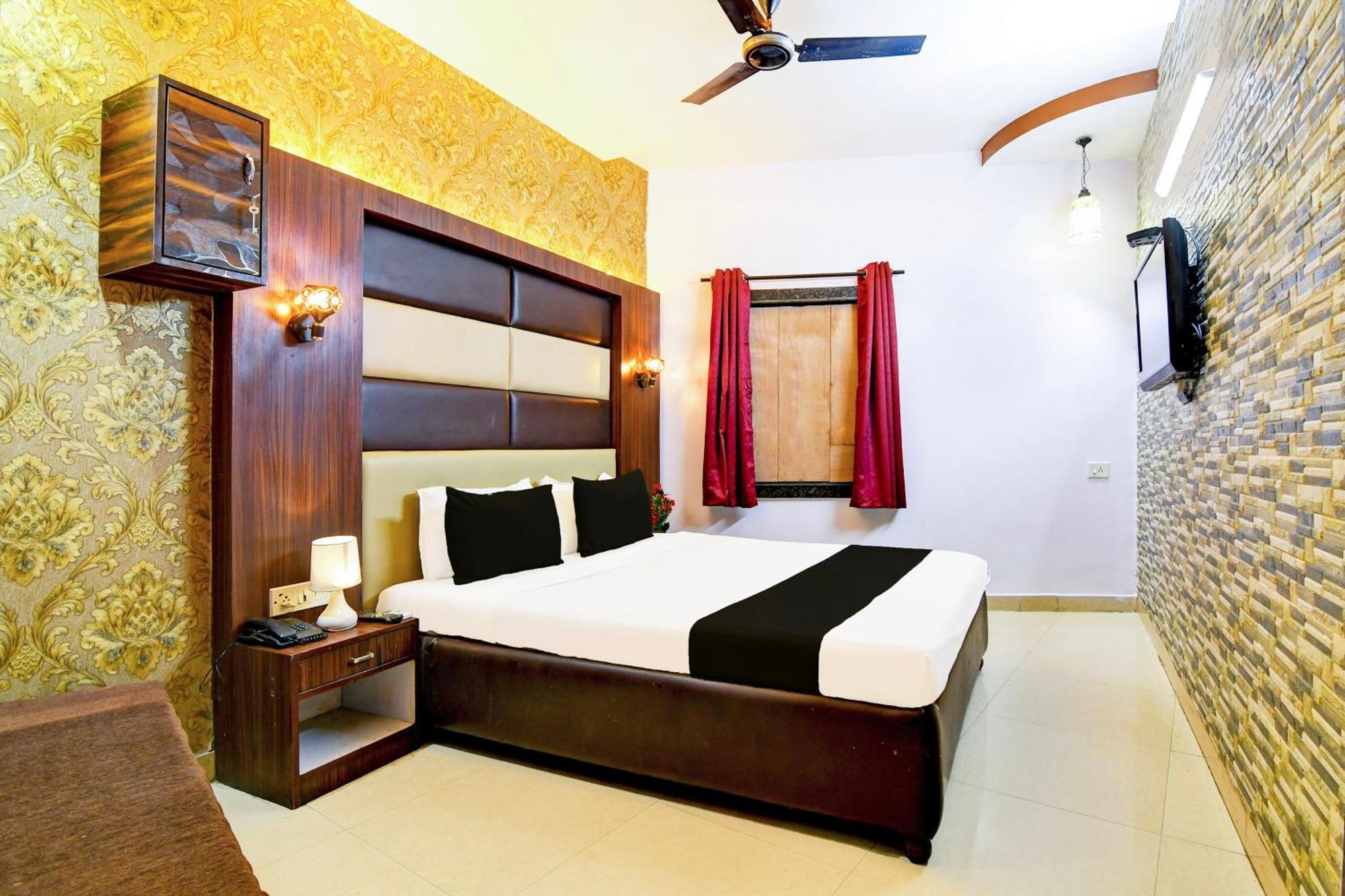 Super Collection O Karaya Road Formerly New Diamond Hotel 3*